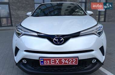 Позашляховик / Кросовер Toyota C-HR 2018 в Києві