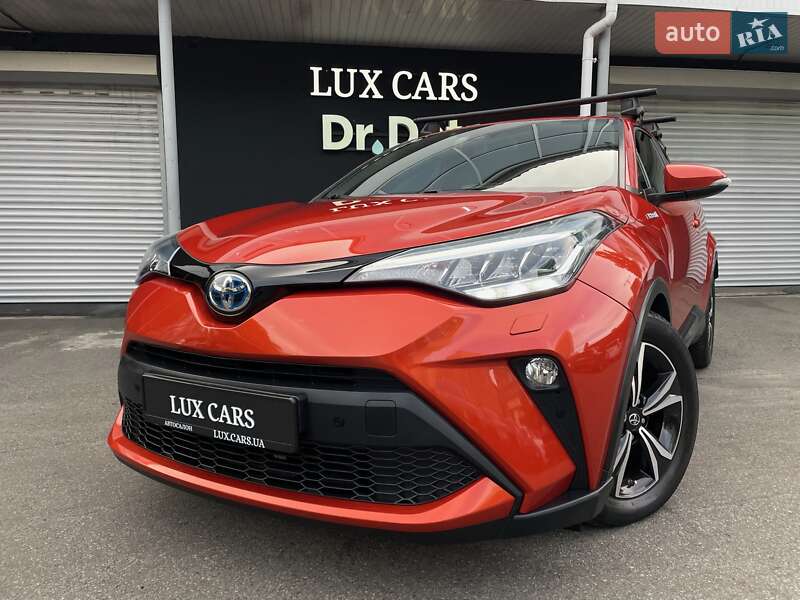 Позашляховик / Кросовер Toyota C-HR 2020 в Києві фото 13 Позашляховик / Кросовер Toyota C-HR 2020 в Києві
