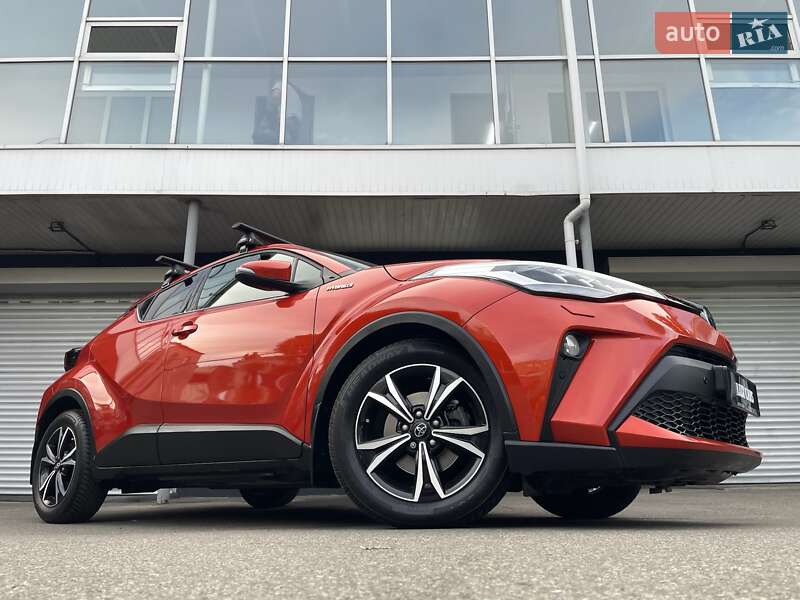 Позашляховик / Кросовер Toyota C-HR 2020 в Києві фото 22 Позашляховик / Кросовер Toyota C-HR 2020 в Києві