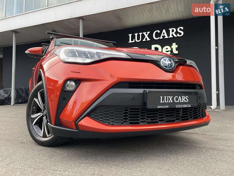 Позашляховик / Кросовер Toyota C-HR 2020 в Києві фото 26 Позашляховик / Кросовер Toyota C-HR 2020 в Києві