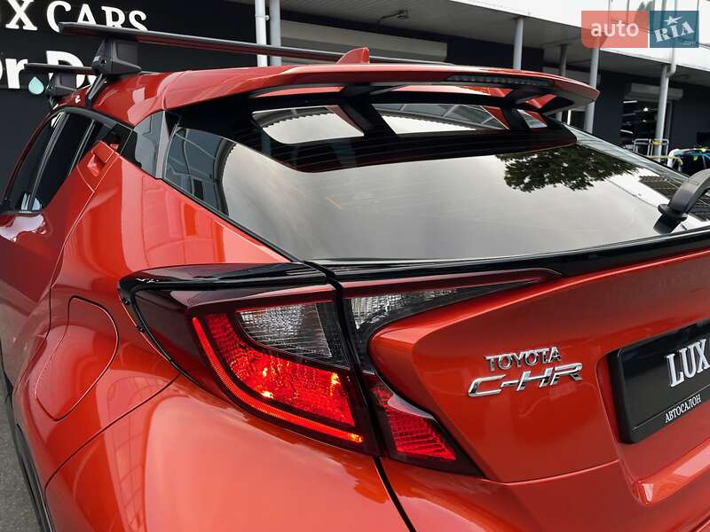 Позашляховик / Кросовер Toyota C-HR 2020 в Києві фото 39 Позашляховик / Кросовер Toyota C-HR 2020 в Києві