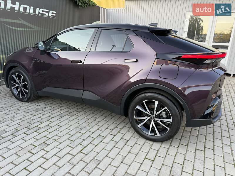 Внедорожник / Кроссовер Toyota C-HR 2024 в Виннице