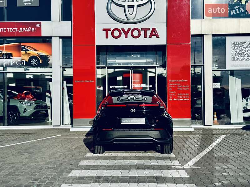 Внедорожник / Кроссовер Toyota C-HR 2024 в Тернополе