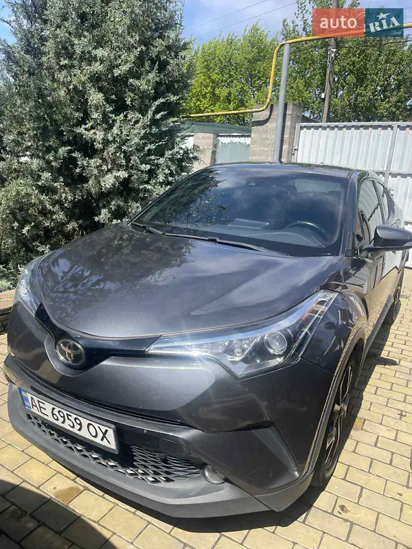 Toyota C-HR