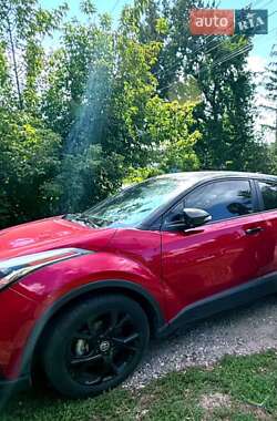 Позашляховик / Кросовер Toyota C-HR 2022 в Харкові