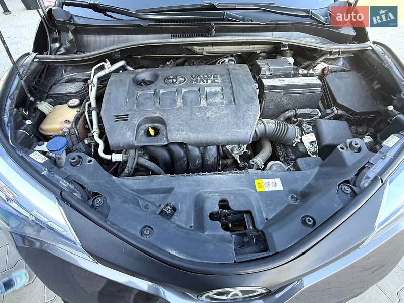 Позашляховик / Кросовер Toyota C-HR 2019 в Києві фото 12 Позашляховик / Кросовер Toyota C-HR 2019 в Києві