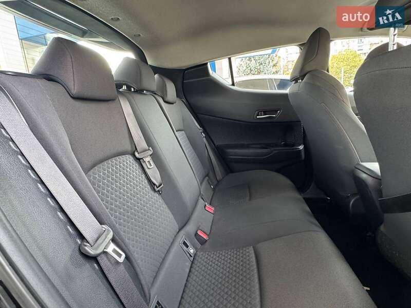 Позашляховик / Кросовер Toyota C-HR 2020 в Одесі
