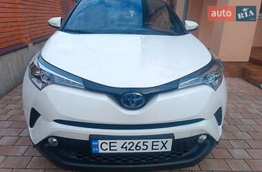 Внедорожник / Кроссовер Toyota C-HR 2018 в 