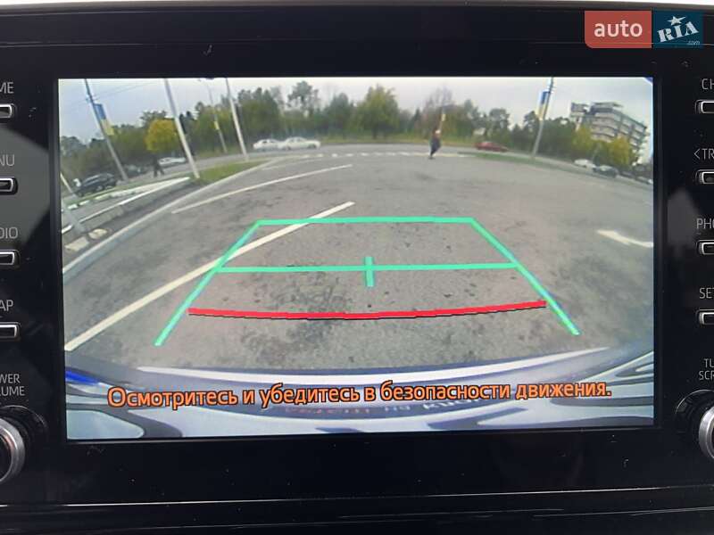 Позашляховик / Кросовер Toyota C-HR 2020 в Харкові фото 13 Позашляховик / Кросовер Toyota C-HR 2020 в Харкові