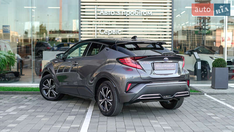 Внедорожник / Кроссовер Toyota C-HR 2020 в Львове фото 2 Внедорожник / Кроссовер Toyota C-HR 2020 в Львове