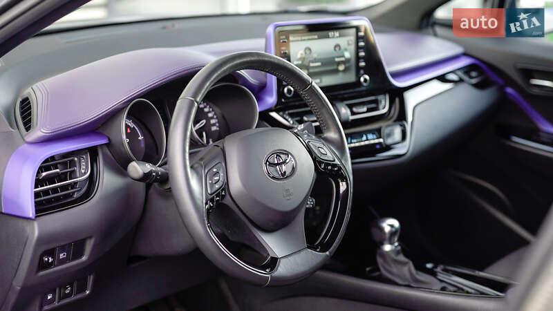 Внедорожник / Кроссовер Toyota C-HR 2020 в Львове фото 14 Внедорожник / Кроссовер Toyota C-HR 2020 в Львове