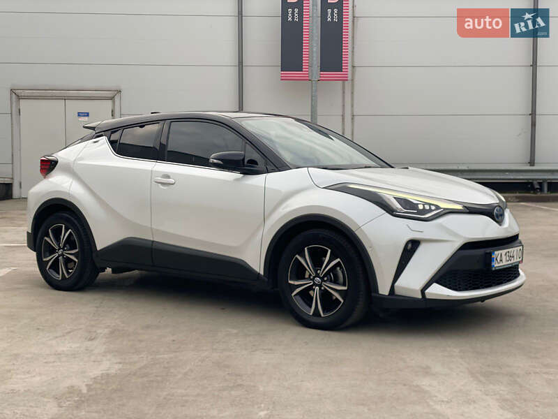 Внедорожник / Кроссовер Toyota C-HR 2022 в Киеве