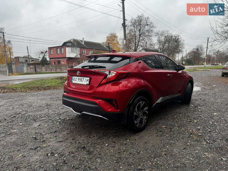 Внедорожник / Кроссовер Toyota C-HR 2020 в Валках фото 2 Внедорожник / Кроссовер Toyota C-HR 2020 в Валках
