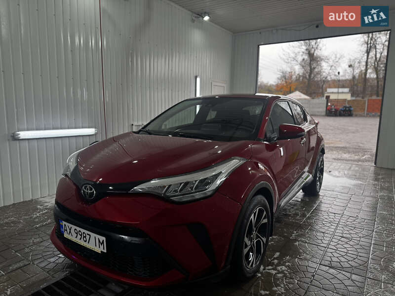Внедорожник / Кроссовер Toyota C-HR 2020 в Валках фото 5 Внедорожник / Кроссовер Toyota C-HR 2020 в Валках