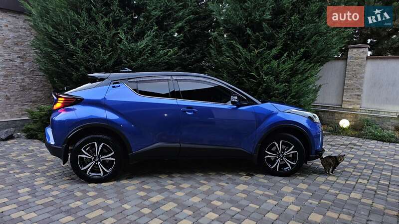 Позашляховик / Кросовер Toyota C-HR 2019 в Одесі