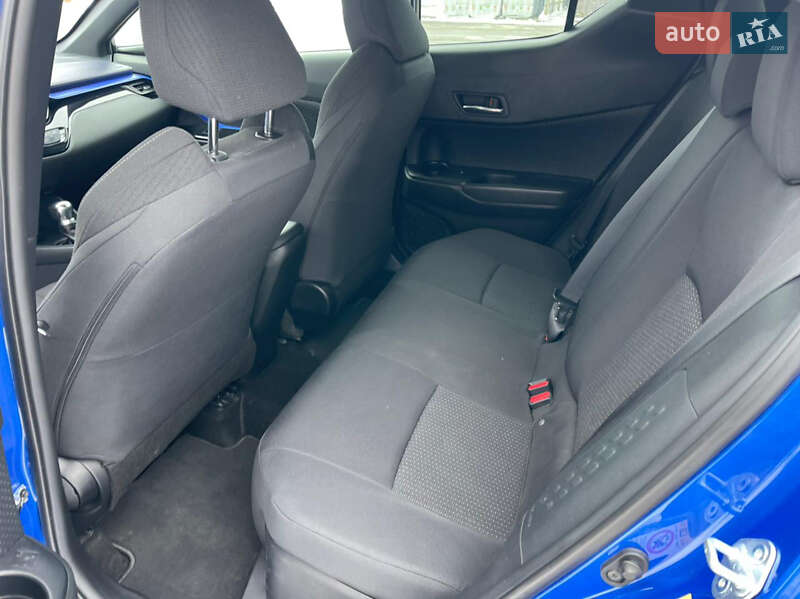 Внедорожник / Кроссовер Toyota C-HR 2018 в Коломые