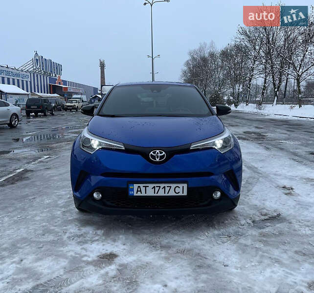 Внедорожник / Кроссовер Toyota C-HR 2018 в Коломые
