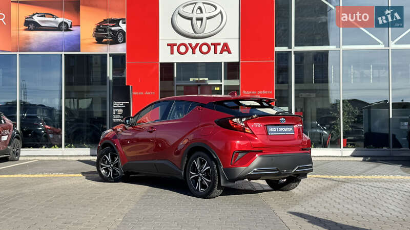 Позашляховик / Кросовер Toyota C-HR 2021 в Івано-Франківську