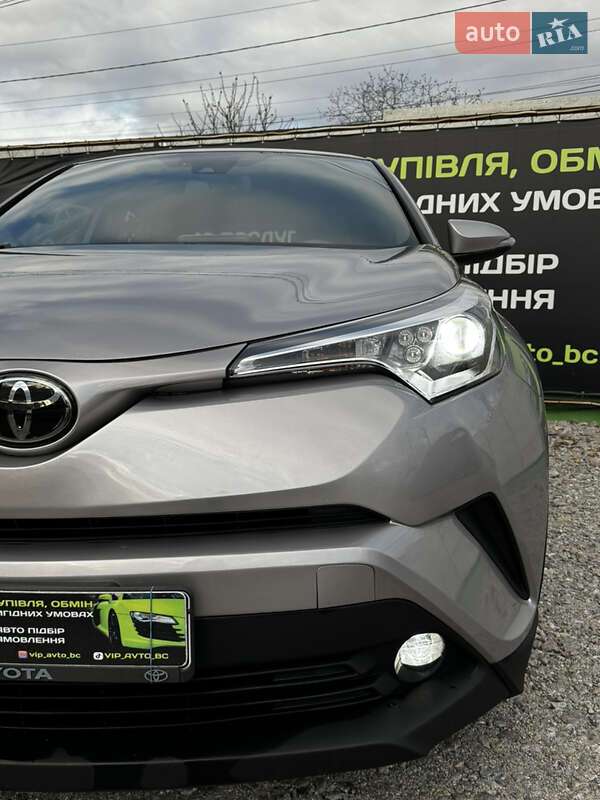 Позашляховик / Кросовер Toyota C-HR 2018 в Білій Церкві фото 10 Позашляховик / Кросовер Toyota C-HR 2018 в Білій Церкві