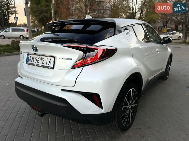 Toyota C-HR 2018 VIN NMTKZ3BX40R143958 фото оголошення 13 з 49