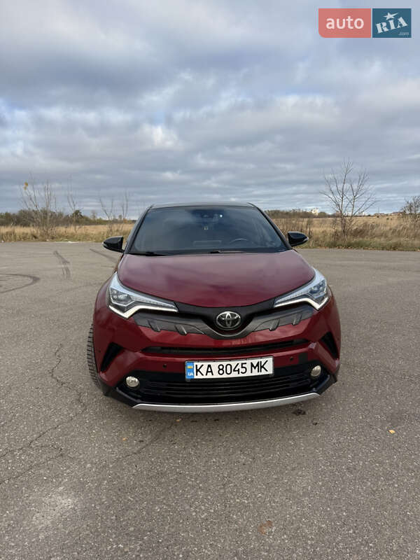 Внедорожник / Кроссовер Toyota C-HR 2017 в Киеве фото 4 Внедорожник / Кроссовер Toyota C-HR 2017 в Киеве