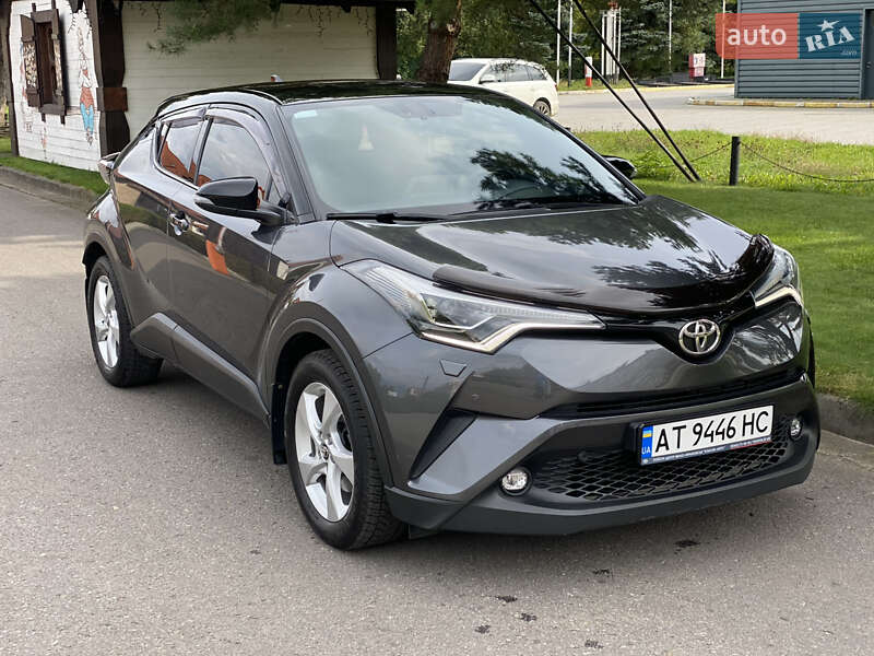Позашляховик / Кросовер Toyota C-HR 2018 в Івано-Франківську фото 13 Позашляховик / Кросовер Toyota C-HR 2018 в Івано-Франківську