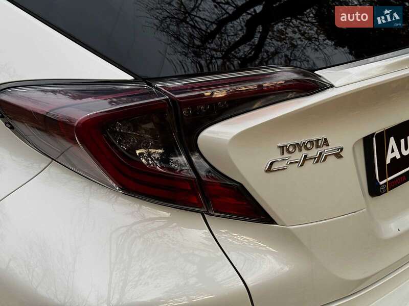 Внедорожник / Кроссовер Toyota C-HR 2019 в Киеве фото 35 Внедорожник / Кроссовер Toyota C-HR 2019 в Киеве