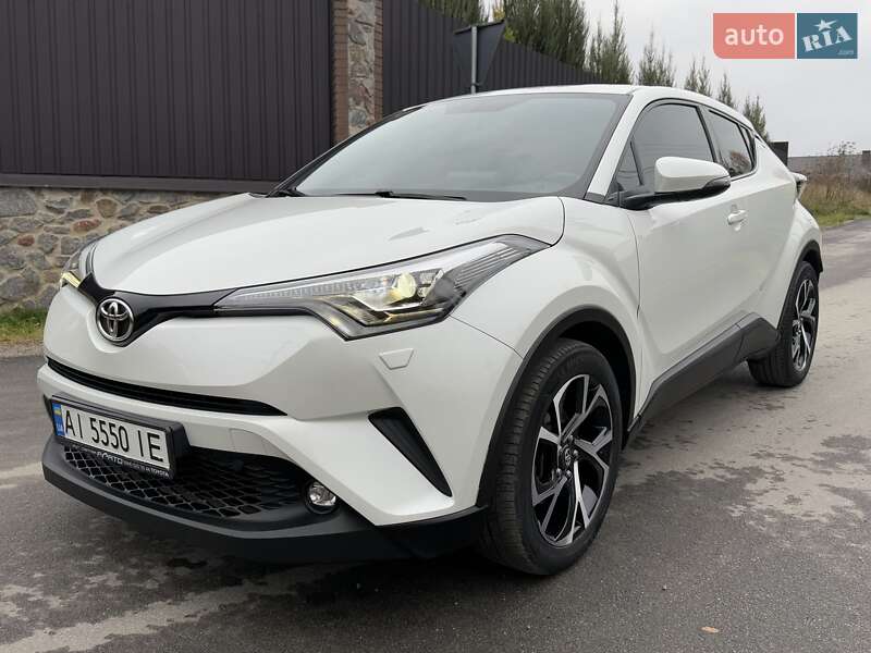 Позашляховик / Кросовер Toyota C-HR 2018 в Києві фото 3 Позашляховик / Кросовер Toyota C-HR 2018 в Києві