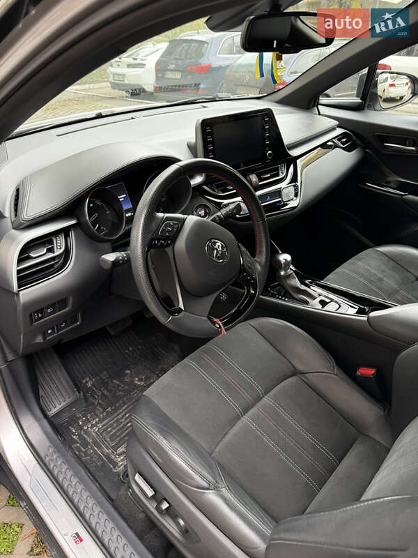 Внедорожник / Кроссовер Toyota C-HR 2021 в Одессе фото 10 Внедорожник / Кроссовер Toyota C-HR 2021 в Одессе