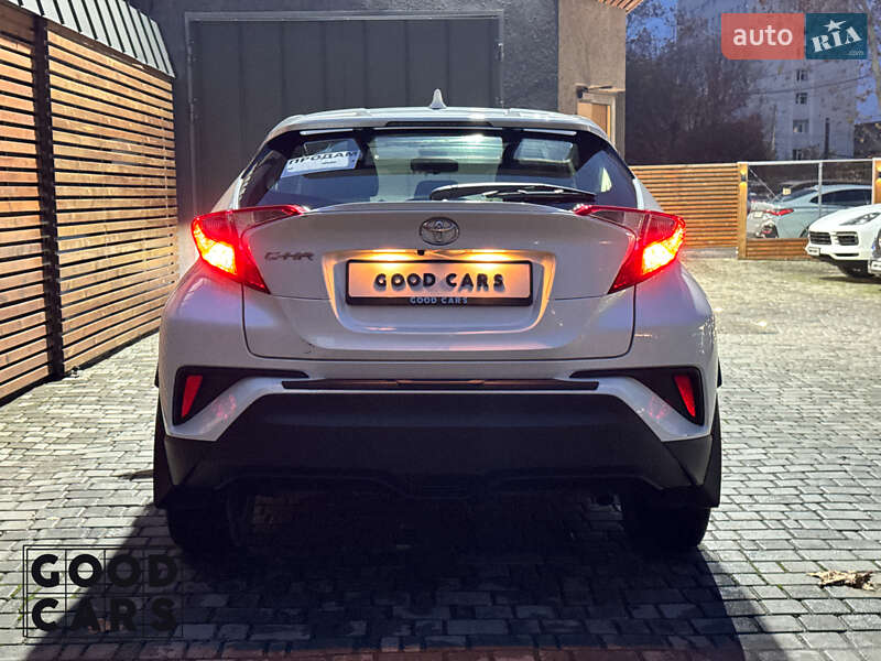 Позашляховик / Кросовер Toyota C-HR 2019 в Одесі