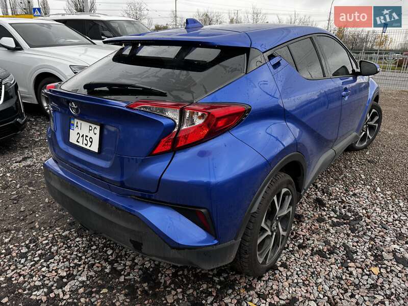 Позашляховик / Кросовер Toyota C-HR 2021 в Києві фото 4 Позашляховик / Кросовер Toyota C-HR 2021 в Києві