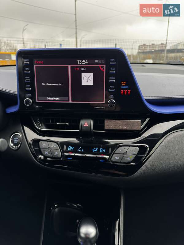 Позашляховик / Кросовер Toyota C-HR 2021 в Києві фото 13 Позашляховик / Кросовер Toyota C-HR 2021 в Києві