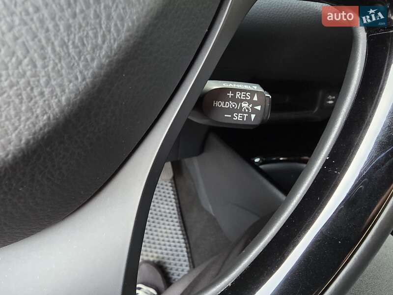 Внедорожник / Кроссовер Toyota C-HR 2019 в Одессе