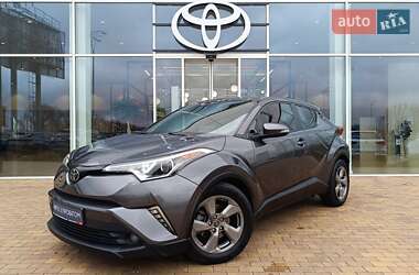 Позашляховик / Кросовер Toyota C-HR 2018 в Києві