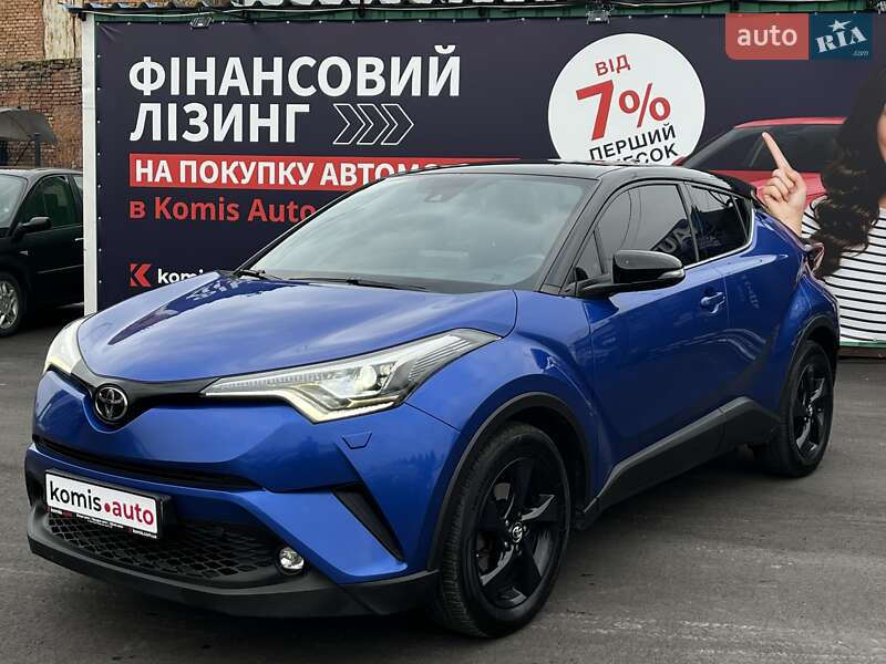 Внедорожник / Кроссовер Toyota C-HR 2018 в Виннице