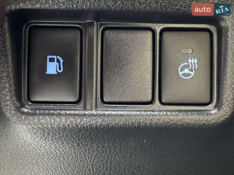 Внедорожник / Кроссовер Toyota C-HR 2019 в Киеве фото 19 Внедорожник / Кроссовер Toyota C-HR 2019 в Киеве