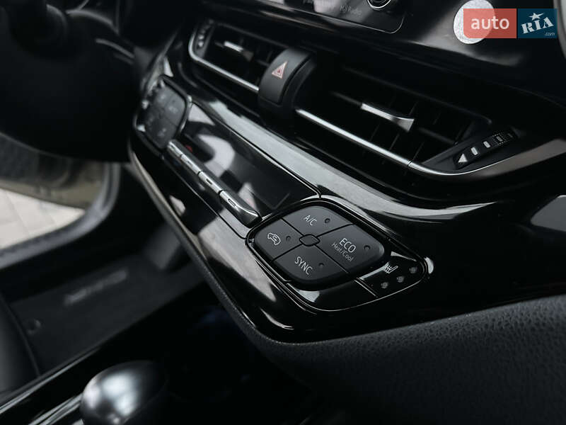 Внедорожник / Кроссовер Toyota C-HR 2020 в Одессе фото 42 Внедорожник / Кроссовер Toyota C-HR 2020 в Одессе