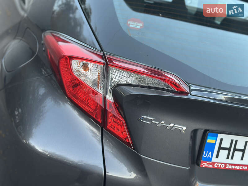 Внедорожник / Кроссовер Toyota C-HR 2020 в Одессе фото 20 Внедорожник / Кроссовер Toyota C-HR 2020 в Одессе