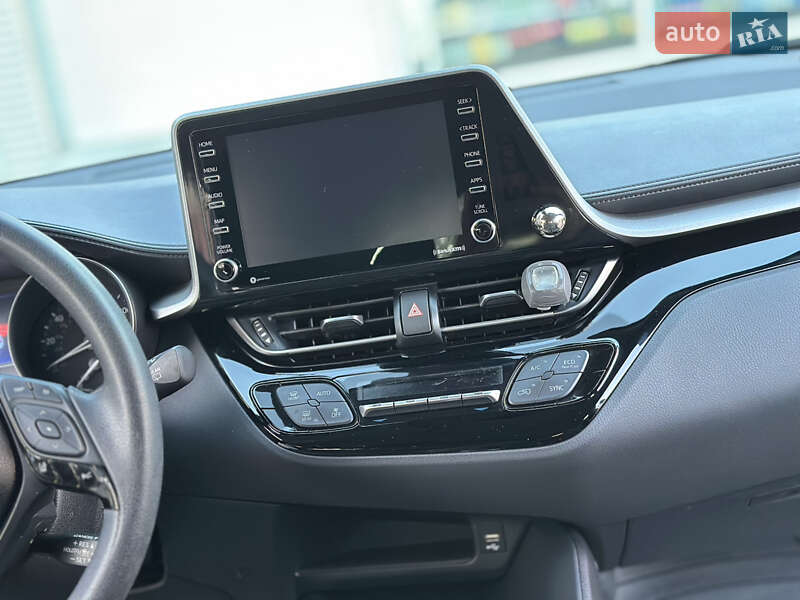 Внедорожник / Кроссовер Toyota C-HR 2020 в Одессе фото 32 Внедорожник / Кроссовер Toyota C-HR 2020 в Одессе