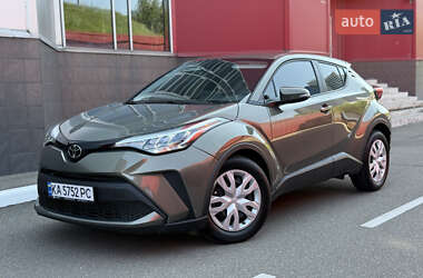 Позашляховик / Кросовер Toyota C-HR 2021 в Києві