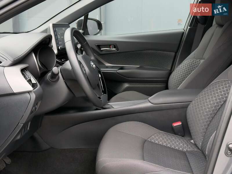 Внедорожник / Кроссовер Toyota C-HR 2022 в Львове фото 12 Внедорожник / Кроссовер Toyota C-HR 2022 в Львове