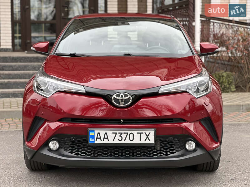 Внедорожник / Кроссовер Toyota C-HR 2018 в Виннице