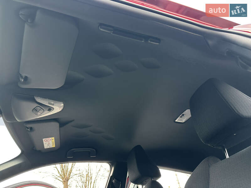 Внедорожник / Кроссовер Toyota C-HR 2018 в Виннице