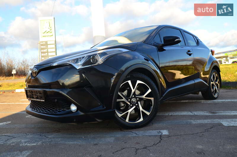 Внедорожник / Кроссовер Toyota C-HR 2018 в Дрогобыче