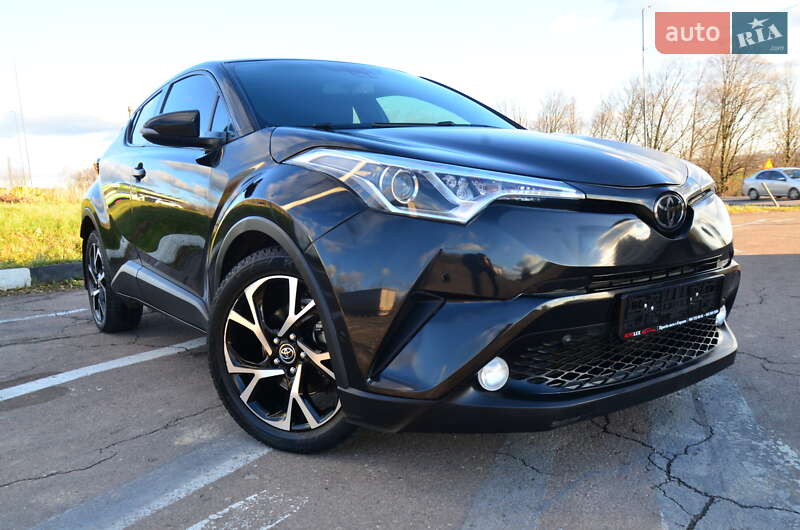 Внедорожник / Кроссовер Toyota C-HR 2018 в Дрогобыче