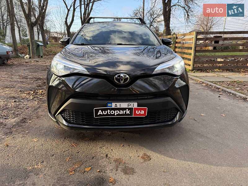Внедорожник / Кроссовер Toyota C-HR 2021 в Киеве фото 2 Внедорожник / Кроссовер Toyota C-HR 2021 в Киеве