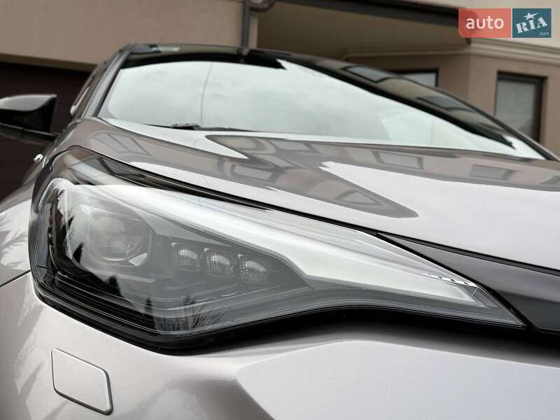 Внедорожник / Кроссовер Toyota C-HR 2021 в Одессе