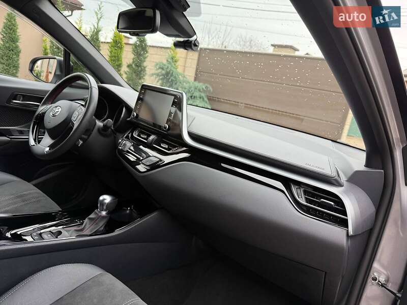 Внедорожник / Кроссовер Toyota C-HR 2021 в Одессе