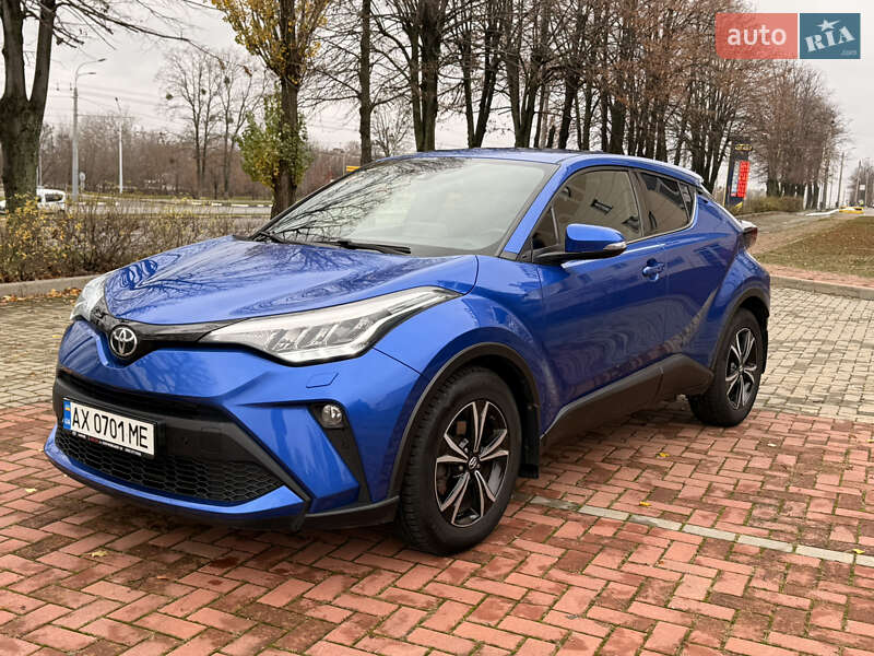 Внедорожник / Кроссовер Toyota C-HR 2020 в Харькове фото 17 Внедорожник / Кроссовер Toyota C-HR 2020 в Харькове
