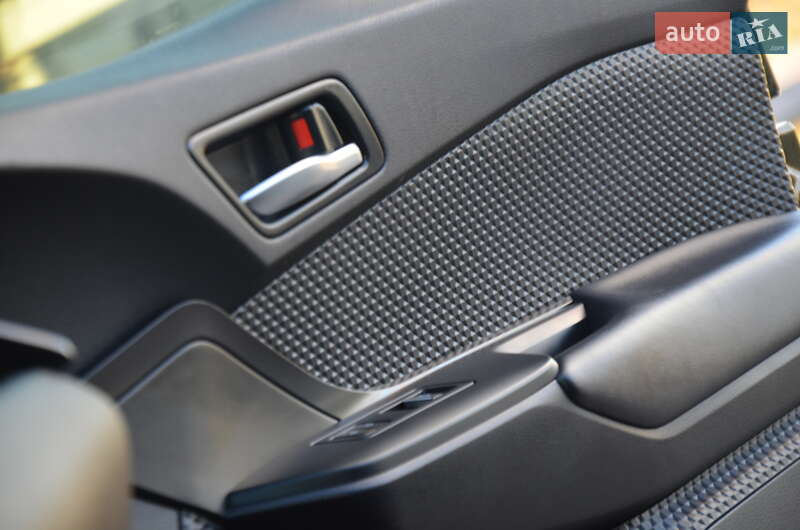 Позашляховик / Кросовер Toyota C-HR 2018 в Дрогобичі фото 40 Позашляховик / Кросовер Toyota C-HR 2018 в Дрогобичі